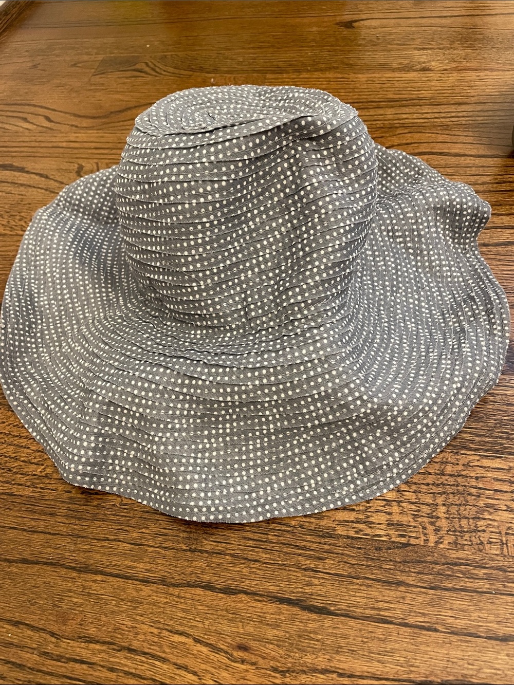 Packable Gray Polka Dot Wide Brim Sun Hat